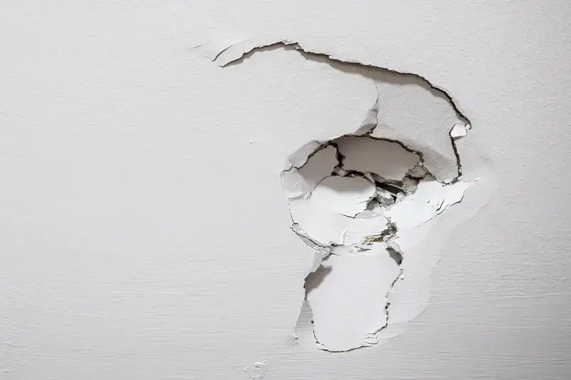 Drywall Hole Fixing